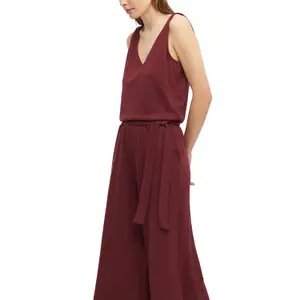 Αμάνικτη φόρμα από μαλακό interlock jersey με ζώνη για γυναίκες s.Oliver image-6