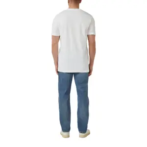 T-shirt από ζέρσεϊ με V λαιμόκοψη και εκτύπωση λογότυπου s.Oliver image-5