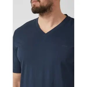 T-shirt από ζέρσεϊ με V λαιμόκοψη και εκτύπωση λογότυπου s.Oliver image-3