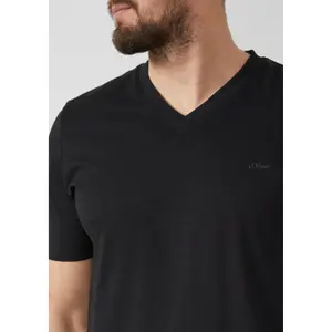 T-shirt από ζέρσεϊ με V λαιμόκοψη και εκτύπωση λογότυπου s.Oliver image-3