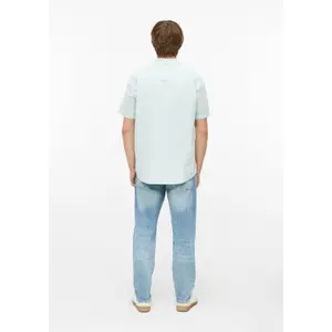 Chemise classique avec col italien et poche poitrine s.Oliver image-4