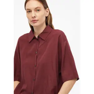 Blusa fluida de mangas cortas en lino mezclado con cuello de camisa mujer s.Oliver image-3
