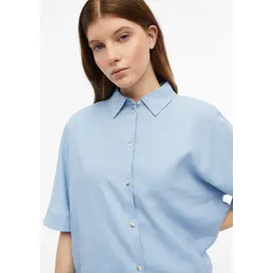 Blusa fluida de mangas cortas en lino mezclado con cuello de camisa mujer s.Oliver image-3