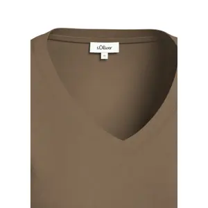 Women's Soft Cotton V-Neck T-Shirt with Side Slit s.Oliver image-4