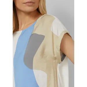 T-shirt με χαλαρή γραμμή και εκτύπωση all-over γυναικείο s.Oliver image-4