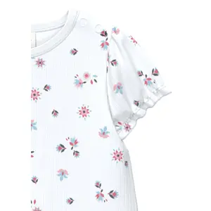 Camiseta de canalé en forma de trapecio con mangas abullonadas e impresión en toda la superficie para bebé s.Oliver image-6