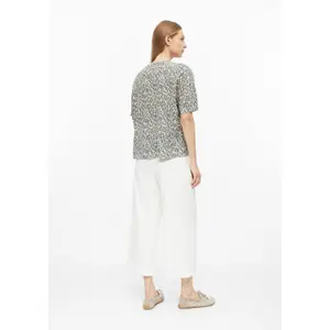 T-shirt z nadrukiem na przodzie luźny krój okrągły dekolt oversize damski s.Oliver image-4