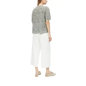 T-shirt z nadrukiem na przodzie luźny krój okrągły dekolt oversize damski s.Oliver image-5