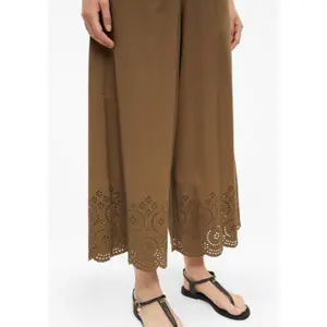 Leichter Baumwollhose mit englischer Stickerei für Damen s.Oliver image-3