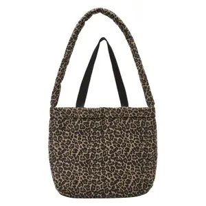 Animal Print Tote Bag with Magnetic Closure for Women s.Oliver image-1