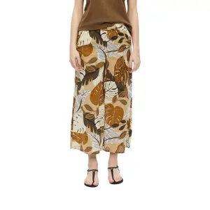 High-Waisted Wide-Leg All-Over Print Women’s Relaxed Fit Trousers s.Oliver image-2