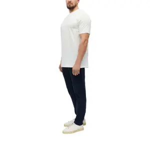 Τ-shirt κλασικό από βαμβάκι με στρογγυλή λαιμόκοψη και λογότυπο πέτσα s.Oliver image-4