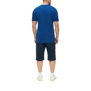 T-shirt μονόχρωμο με υφή από φλαμμέ νήμα και λεπτομέρεια λογότυπου s.Oliver image-5