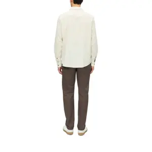 Chemise avec col boutonné et poche poitrine s.Oliver image-5