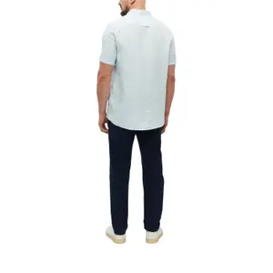 Chemise légère en lin avec col italien et ourlet arrondi s.Oliver image-5
