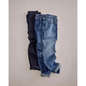 Jeans Slim fit mid rise slim leg ceinture à passants s.Oliver Nelio image-2