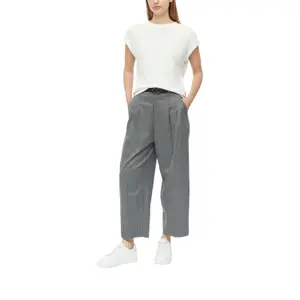 7/8 Hosen mit Falten und schmalen Beinen Damenmodell s.Oliver image-6