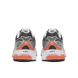 product/s/a/saucony_s70739-11_3-nw091825.jpg