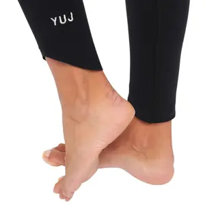 Mono de mujer YUJ Paris Savasana image-4