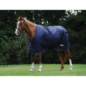 1006342024-outdoor-decke-fur-pferde-saxon-defiant-standard-200g-navy-weiss