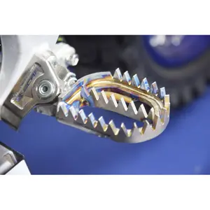 Motorcycle footrest Scar Gripper Fantic XE 125 image-1