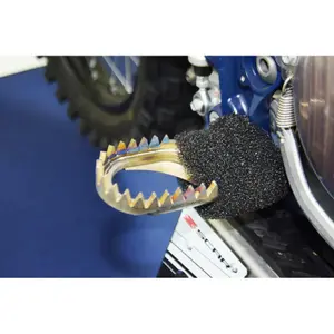 Titanium Mud Guard Motorcycle Footrest Scar Gas Gas image-1