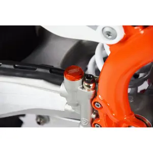 Rear Master Cylinder Cap Scar Ducati/Husaberg image-1