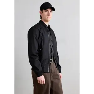 Light bomber Schott image-2