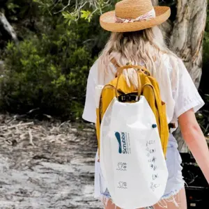 Leichter, umweltfreundlicher Waschbeutel Scrubba image-4