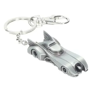 Metal key ring SD Toys Batman 1989 Batmobile image-0