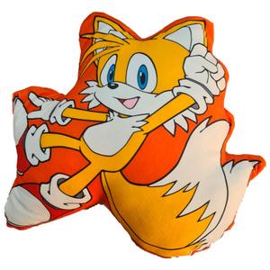 8436580116527-coussin-sega-sonic-the-hedgehog-tails-3d-orange-40x35-cm