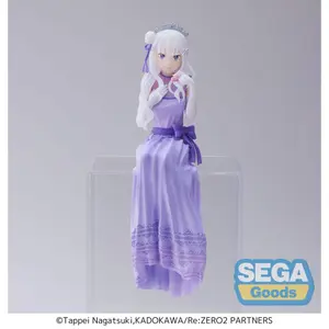 Pvc figurine Sega Re: Zero Starting Life in Another World Perching Emilia image-0