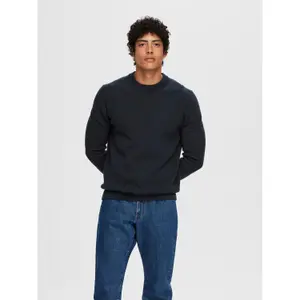 Saltador de pescoço redondo Selected Dane image-2