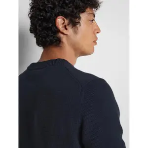 Saltador de pescoço redondo Selected Dane image-5