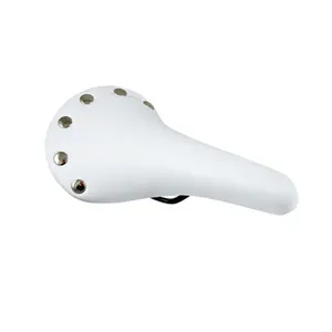 Leather saddle Sélection CGN image-0