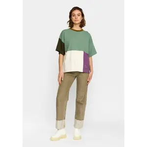 Women's T-shirt Selfhood image-2