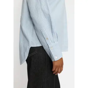 Woman's shirt Selfhood image-3