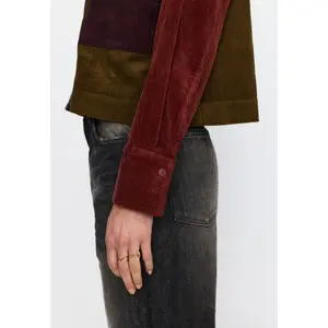 Women's crop shirt Selfhood image-4