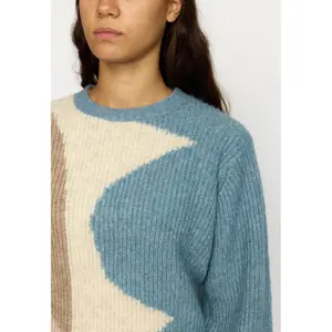 Women's round neck sweater Selfhood image-4