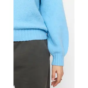 Woman sweater Selfhood Soft image-3