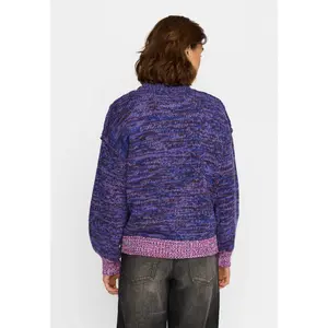 Woman sweater Selfhood Soft image-2
