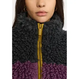 Women's fleece Selfhood Chunky Block Teddy image-3