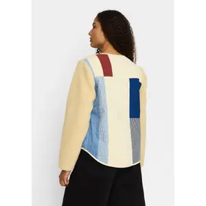 Damenjacke Selfhood Teddy Block image-2