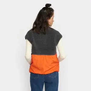 Women’s sleeveless fleece Selfhood image-1