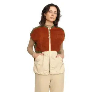 Women’s sleeveless fleece Selfhood image-0