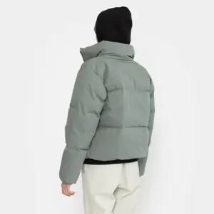 Women's short down jacket Revolution image-2