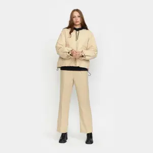 Casaco acolchoado feminino Selfhood image-2