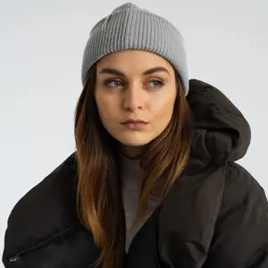 Large folding hat Selfhood image-1