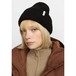 Beanie Selfhood Fluffy image-1