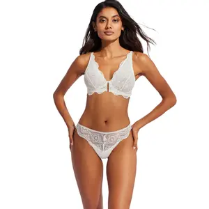 Damski biustonosz trójkątny Selmark Matilda image-1